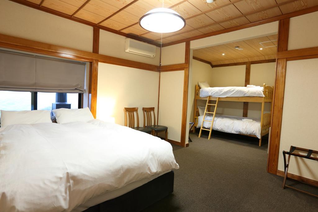 Snowlines Lodge Hakuba Zimmer foto