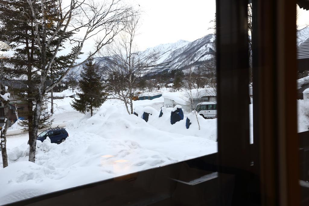 Snowlines Lodge Hakuba Zimmer foto